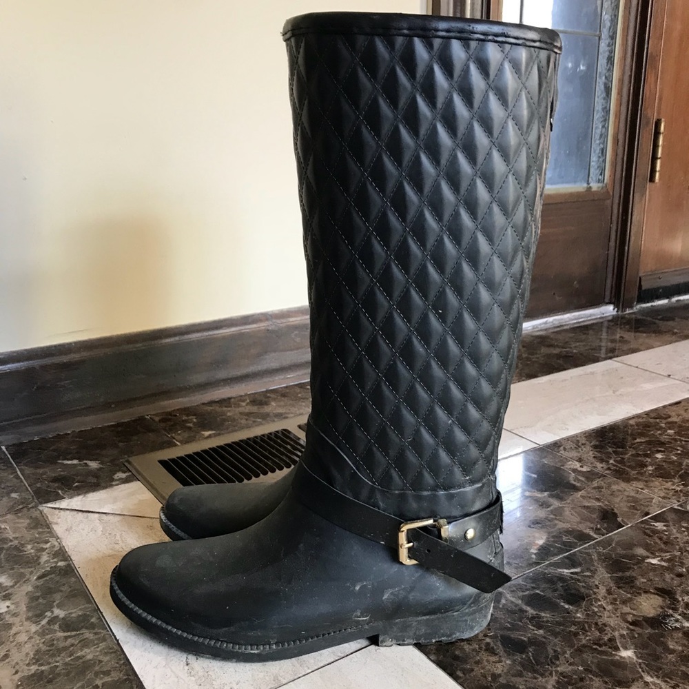 Rain boots